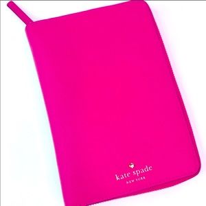 ISO: Kate Spade Cameron agenda/planner. Open to all colors. Thank you in advance